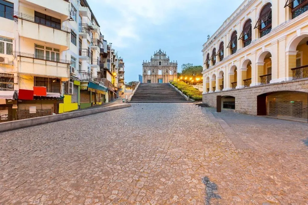 Towns Well Motel Macau 2*,